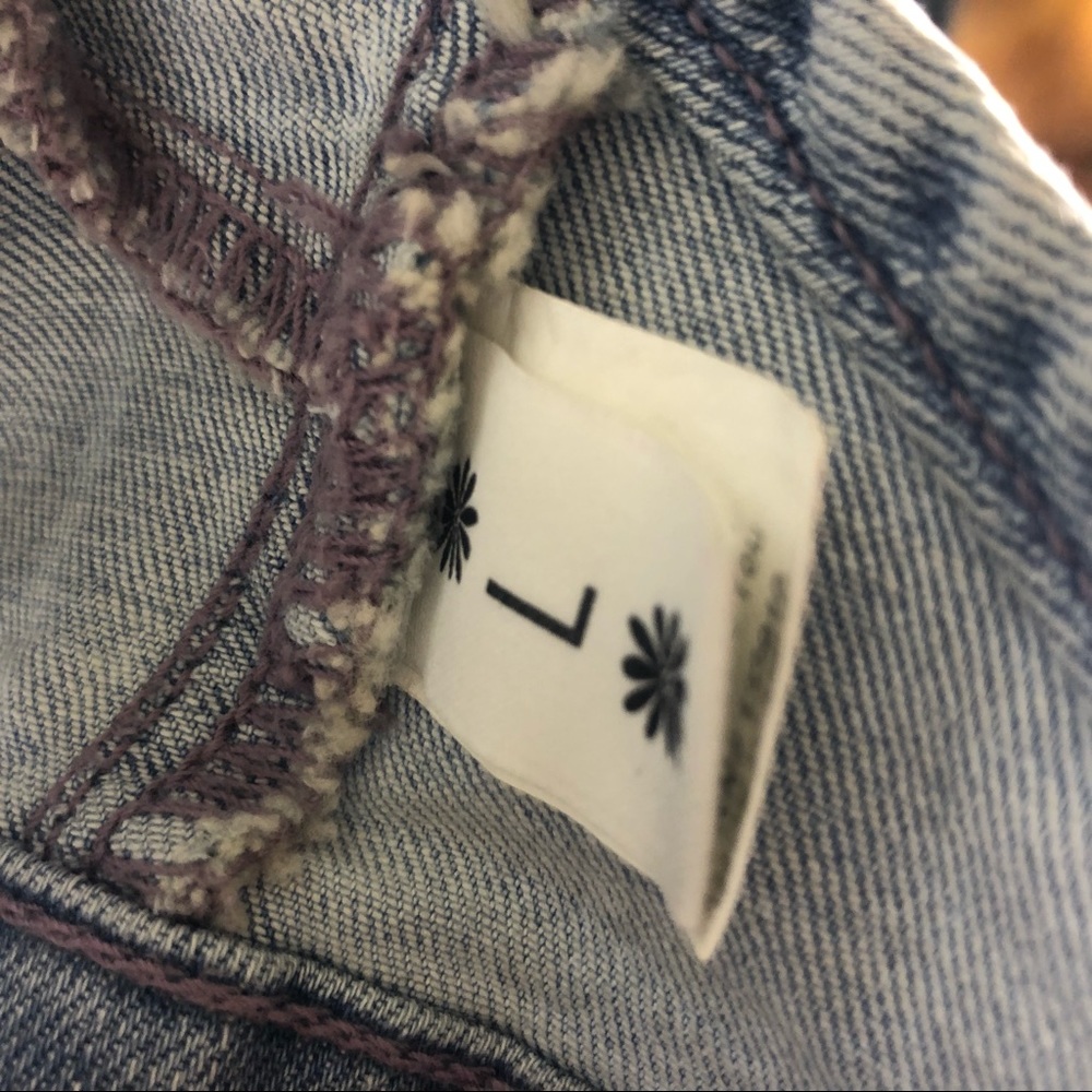 NEW Show Me Your Mumu Fawcett Denim Crop Top - Picture 5 of 9